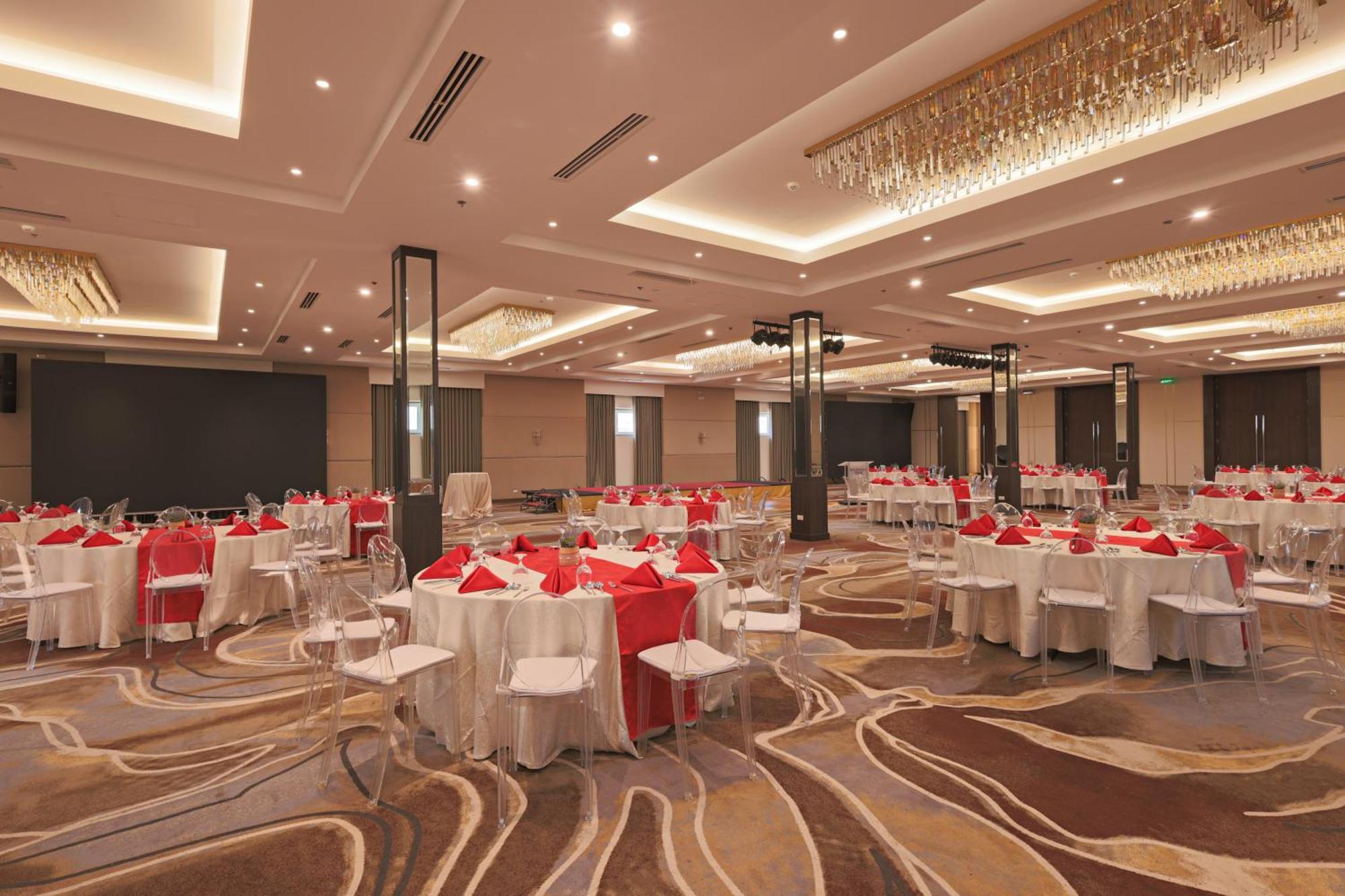 Best Western Plus Metro Clark Анхелес Екстериор снимка