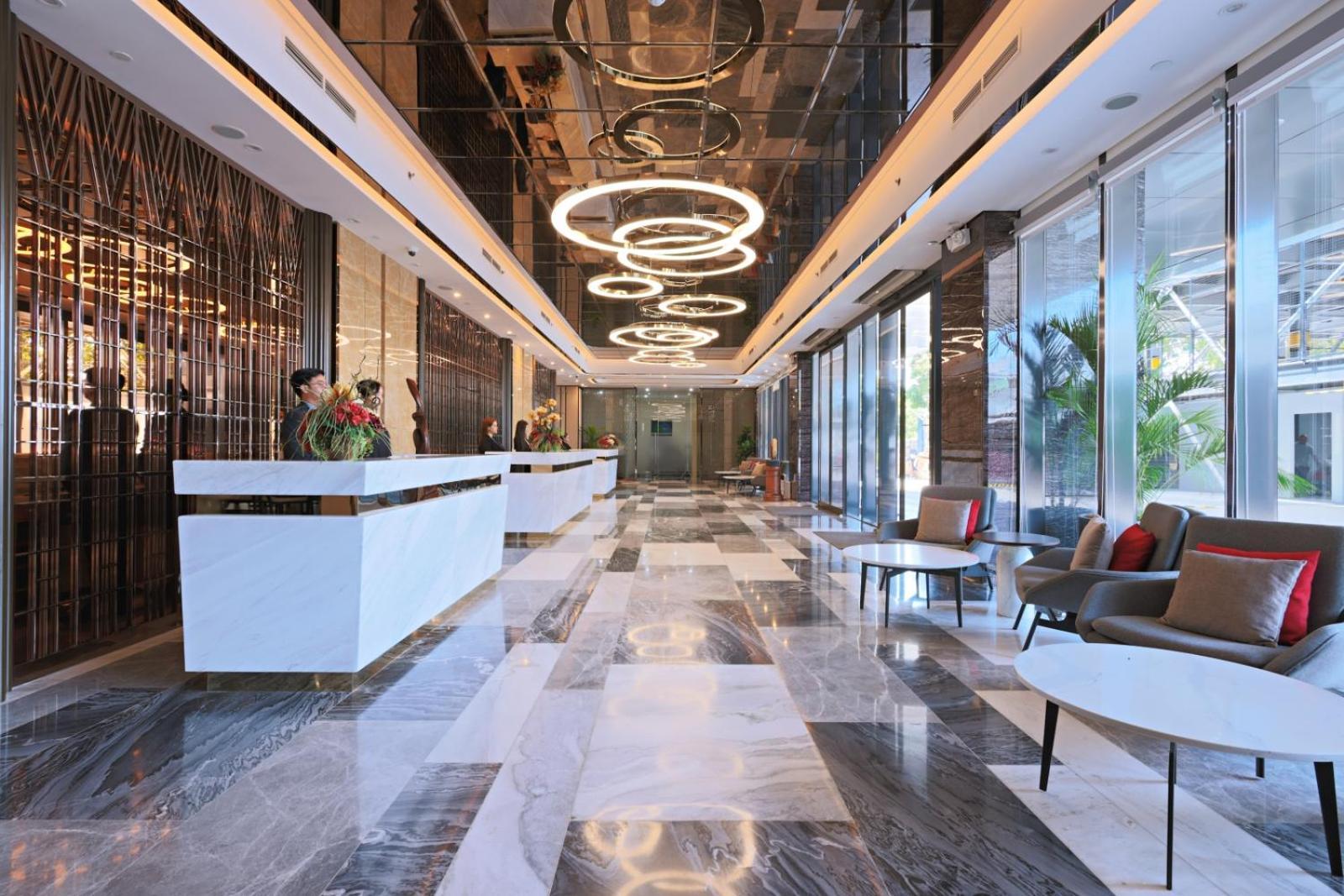 Best Western Plus Metro Clark Анхелес Екстериор снимка